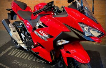 Kawasaki Ninja 400 - Foto #4