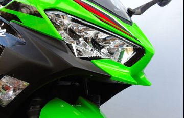 Kawasaki Ninja 400 KRT EDITION - Foto #8