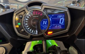 Kawasaki Ninja 400 - Foto #2