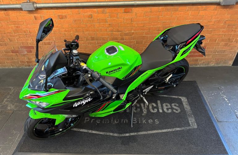 Kawasaki Ninja 400 - Foto #8