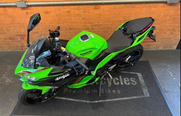 Kawasaki Ninja 400 - Foto #8