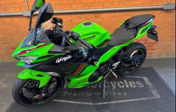 Kawasaki Ninja 400 - Foto #9