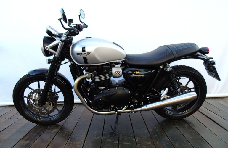 Triumph Street Twin - Foto #6