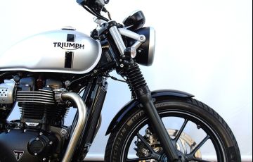 Triumph Street Twin - Foto #9
