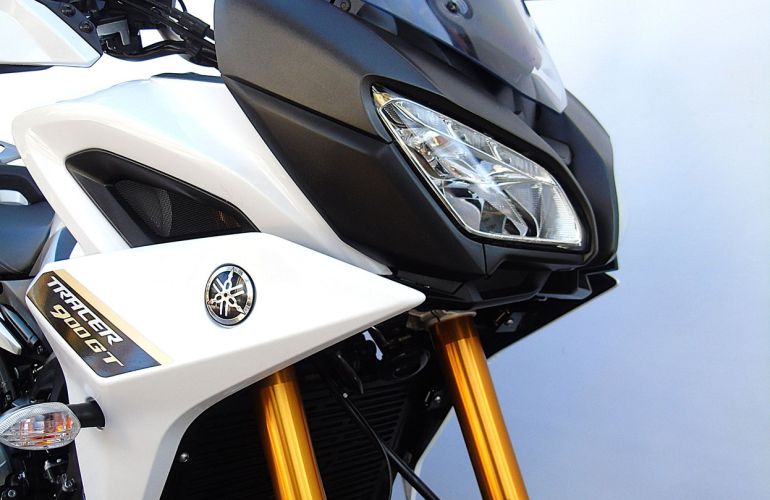 Yamaha MT 09 Tracer - Foto #8