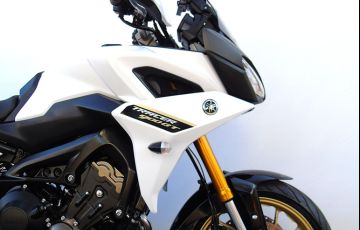 Yamaha MT 09 Tracer - Foto #9