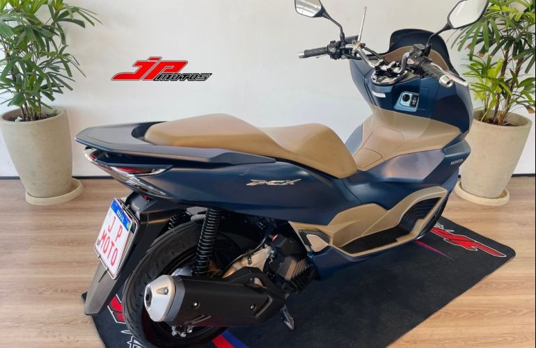 Honda Pcx 160 Dlx - Foto #4