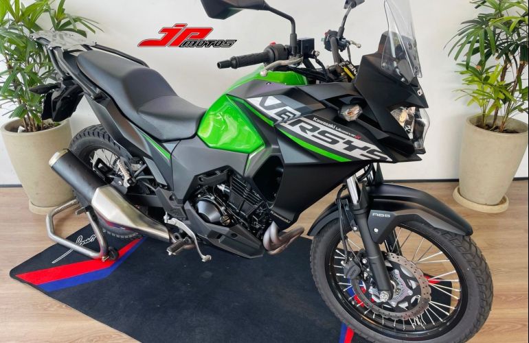 Kawasaki Versys-X 300 - Foto #1