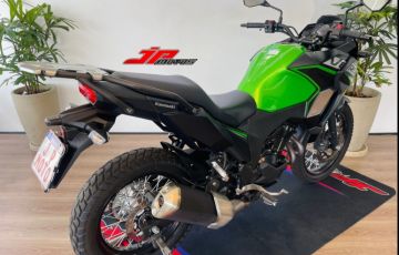 Kawasaki Versys-X 300 - Foto #4