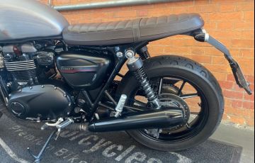 Triumph Street Twin - Foto #3