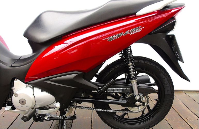 Honda Biz 125i - Foto #5