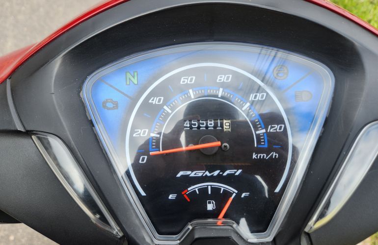 Honda BIZ 110i - Foto #8