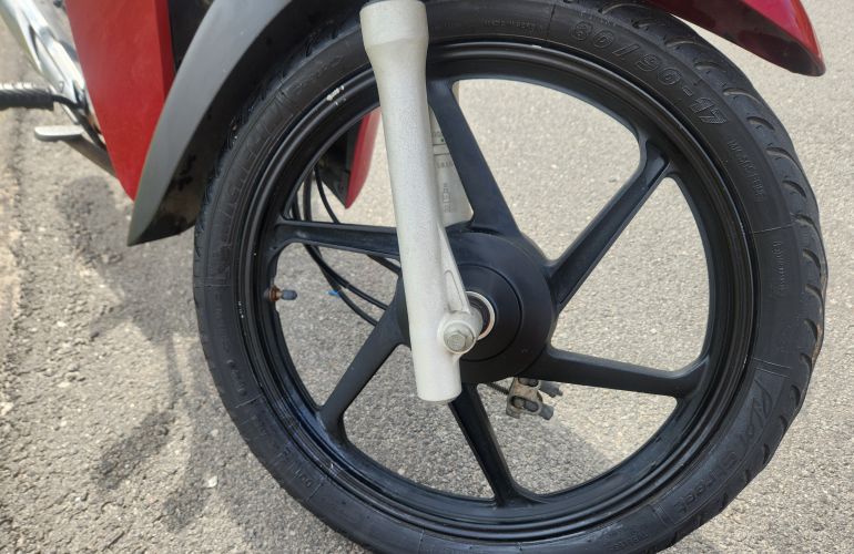 Honda BIZ 110i - Foto #6