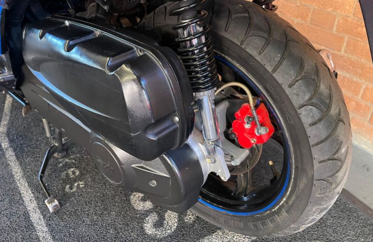 Royal Enfield Meteor 650 Interstellar - Foto #4