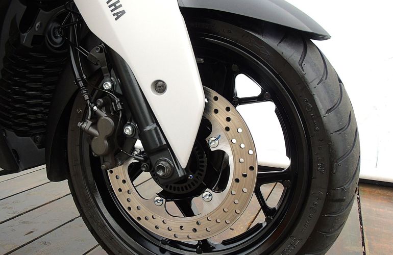 Yamaha Xmax 250 Connected Abs - Foto #6