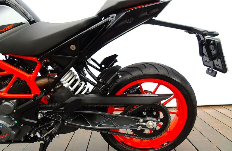 KTM Duke 390 Abs - Foto #5