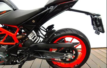 KTM Duke 390 Abs - Foto #5