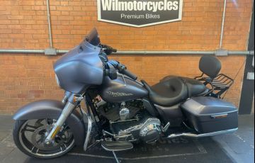 Harley-Davidson Street Glide Special - Foto #3