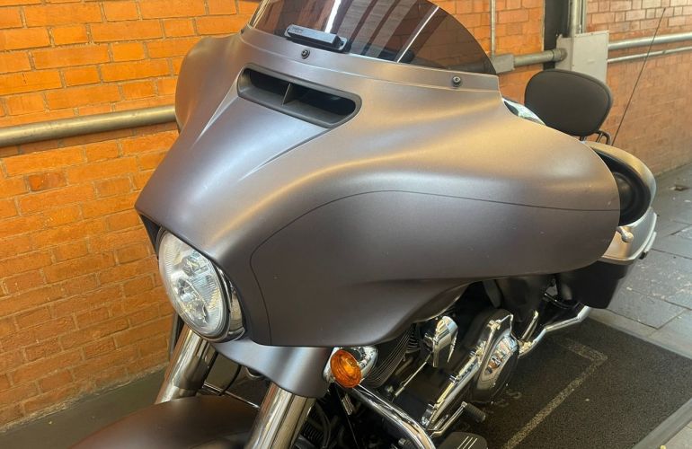 Harley-Davidson Street Glide Special - Foto #7