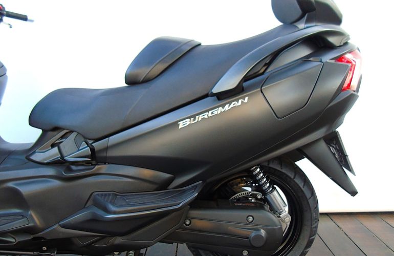 Suzuki Burgman 650 Executive - Foto #5