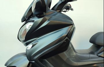 Suzuki Burgman 650 Executive - Foto #10