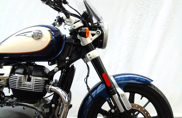 Royal Enfield Meteor 650 Celestial - Foto #9