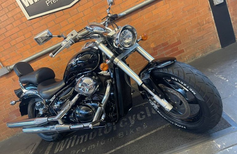 Suzuki Boulevard M800 - Foto #4