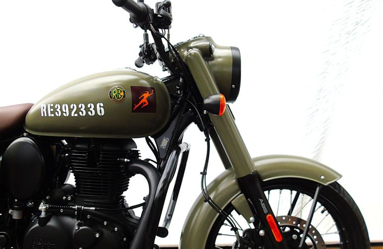 Royal Enfield Classic 350 - Foto #9