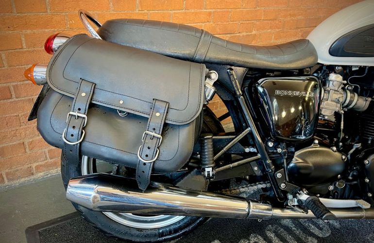 Triumph Bonneville T 100 865 - Foto #7