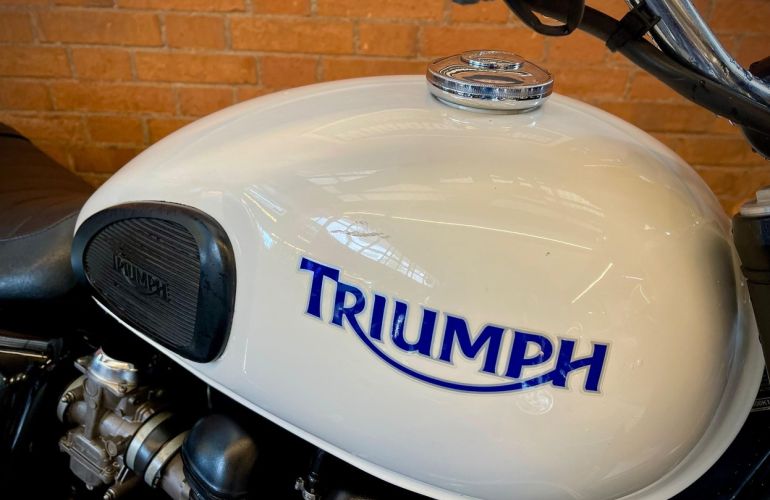 Triumph Bonneville T 100 865 - Foto #10