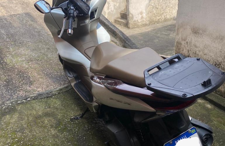 Honda ADV 150 - Foto #5