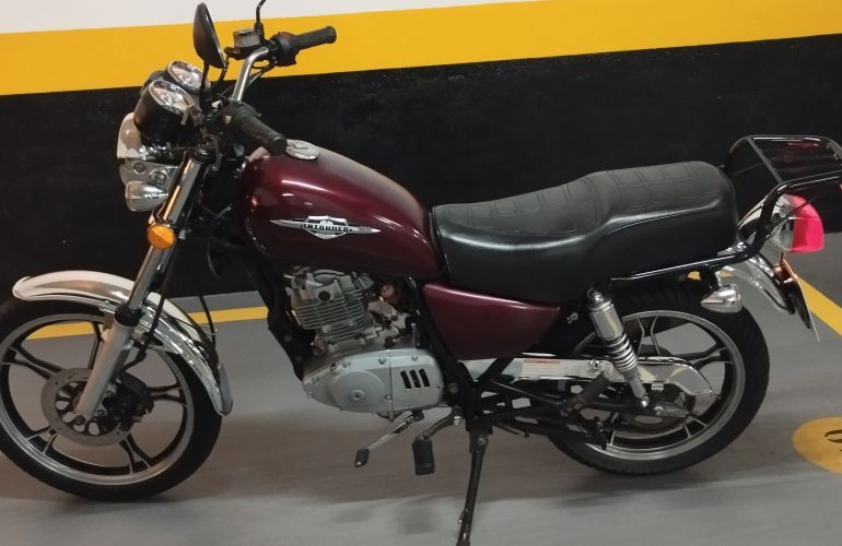 Suzuki Intruder 125 - Foto #2