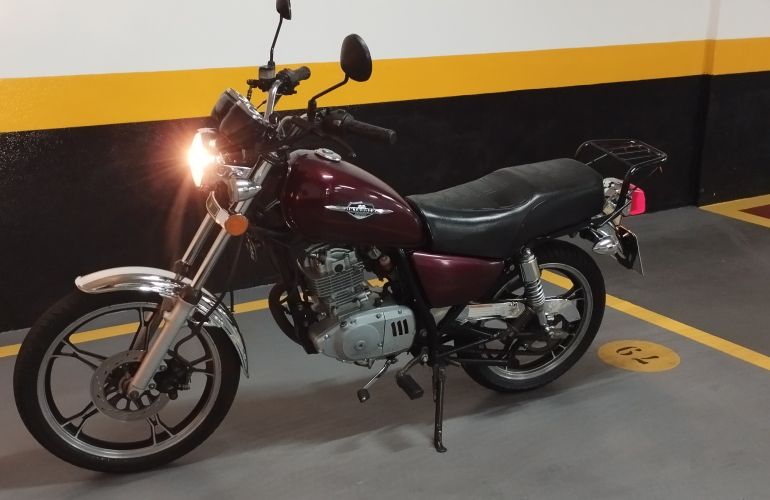 Suzuki Intruder 125 - Foto #4