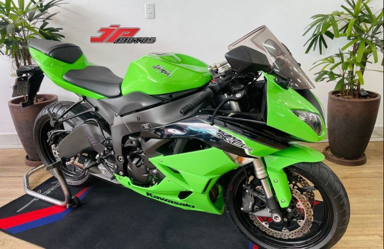 Kawasaki Ninja Zx 6R (600cc) - Foto #1