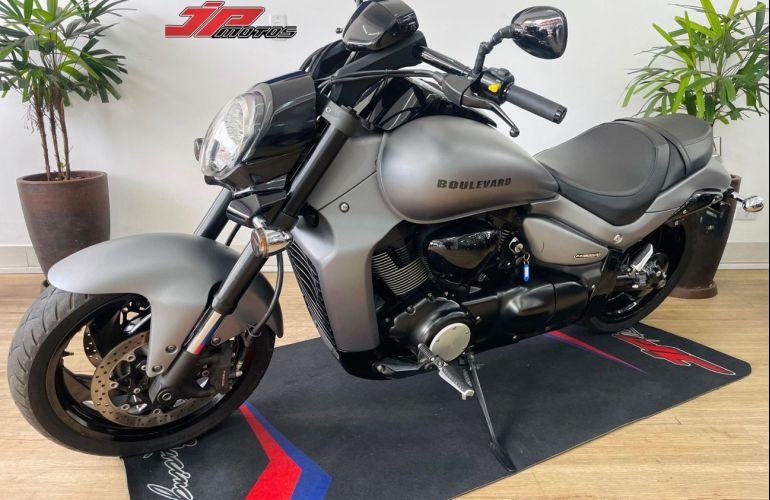Suzuki Boulevard M1800r Boss - Foto #7