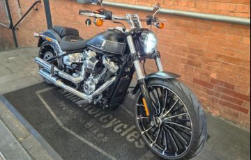 Harley-Davidson Softail Breakout - Foto #4
