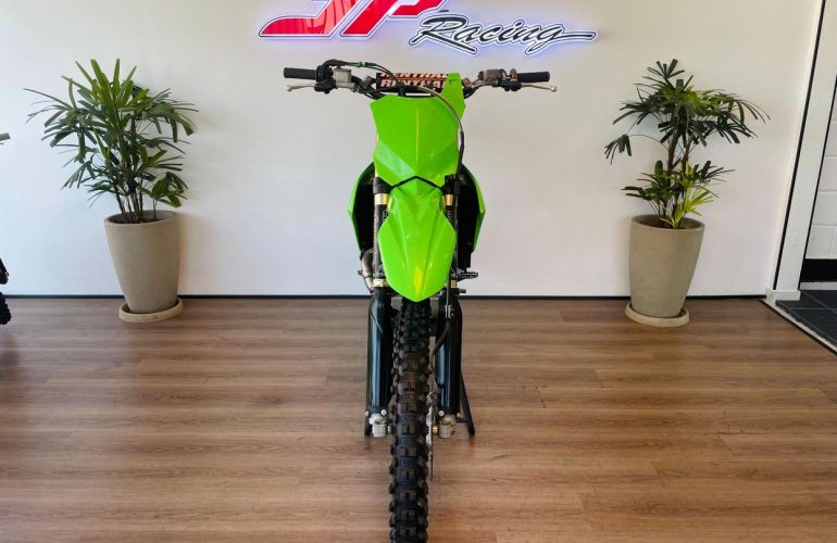 Kawasaki KX 450F - Foto #8