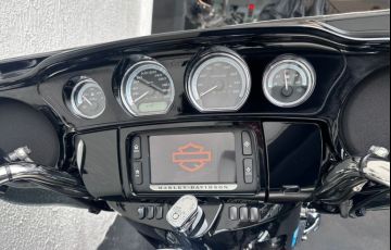 Harley-Davidson Electra Glide Ultra Limited - Foto #4