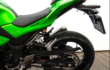 Kawasaki Ninja 300 - Foto #5