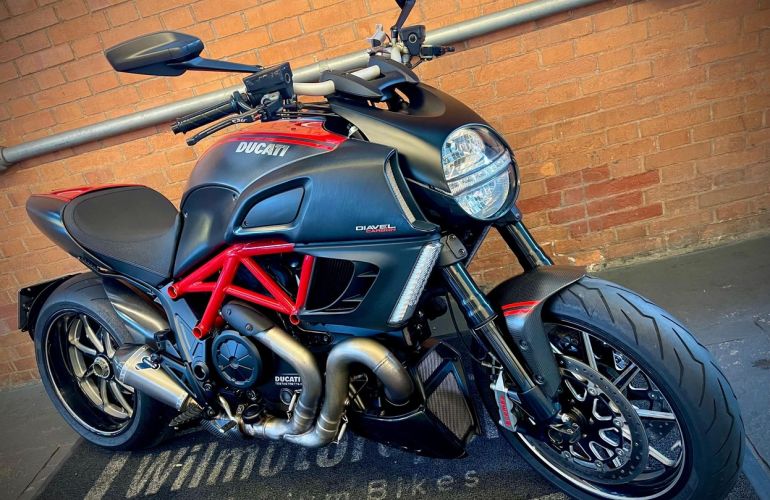 Ducati Diavel Carbon - Foto #5