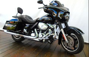 Harley-Davidson Street Glide - Foto #2
