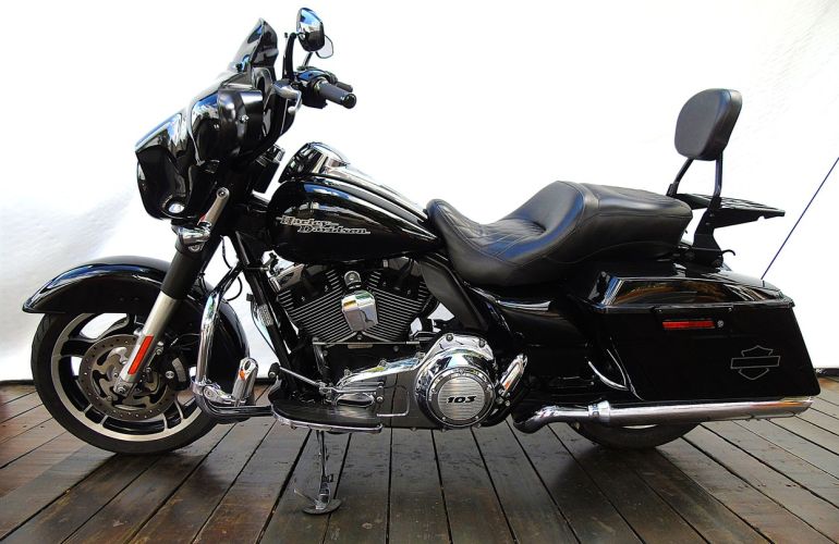 Harley-Davidson Street Glide - Foto #6