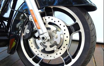 Harley-Davidson Street Glide - Foto #7
