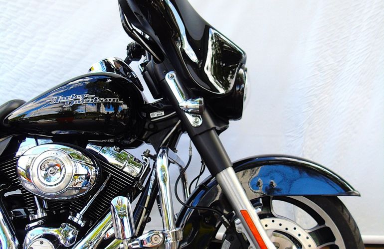 Harley-Davidson Street Glide - Foto #9
