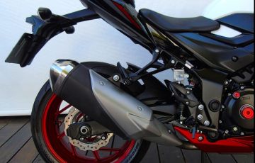 Suzuki Gsx S 750az - Foto #4