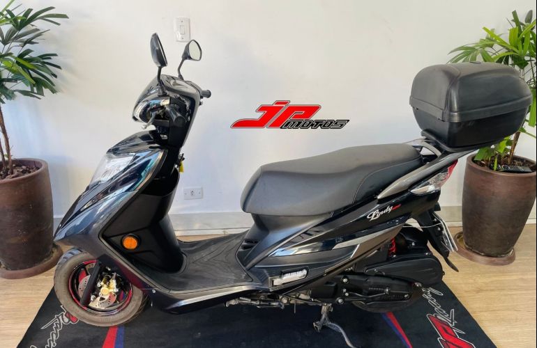 Haojue Lindy 125 - Foto #4