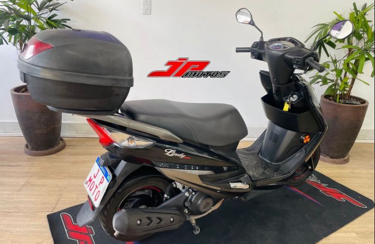 Haojue Lindy 125 - Foto #6