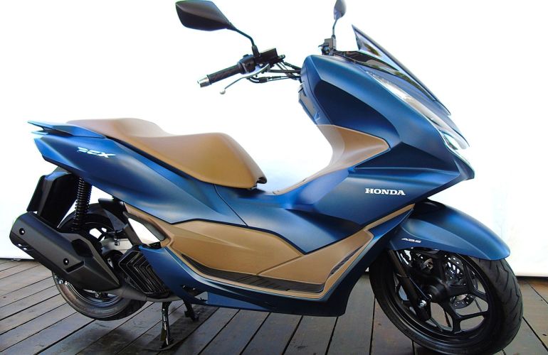 Honda Pcx 160 Dlx - Foto #2
