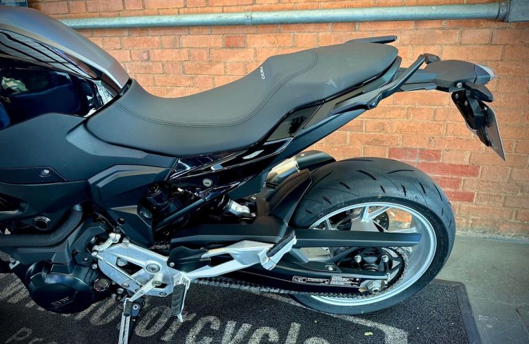 BMW F 900 R Sport - Foto #8