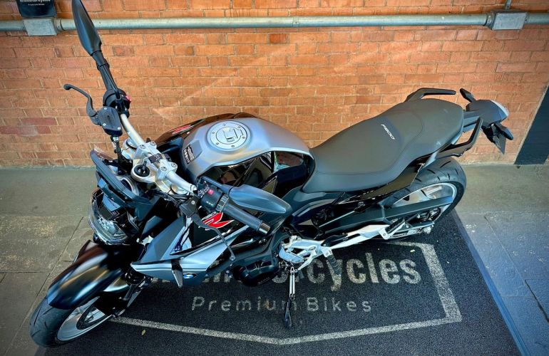 BMW F 900 R Sport - Foto #10